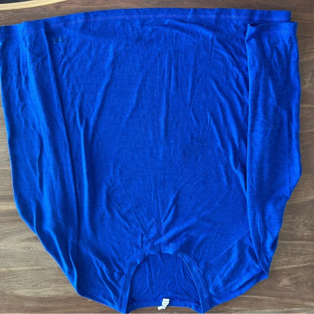 Under Armour Women’s Long-Sleeve Scoop Neck Top - Cobalt Blue - Picture 2 of 8